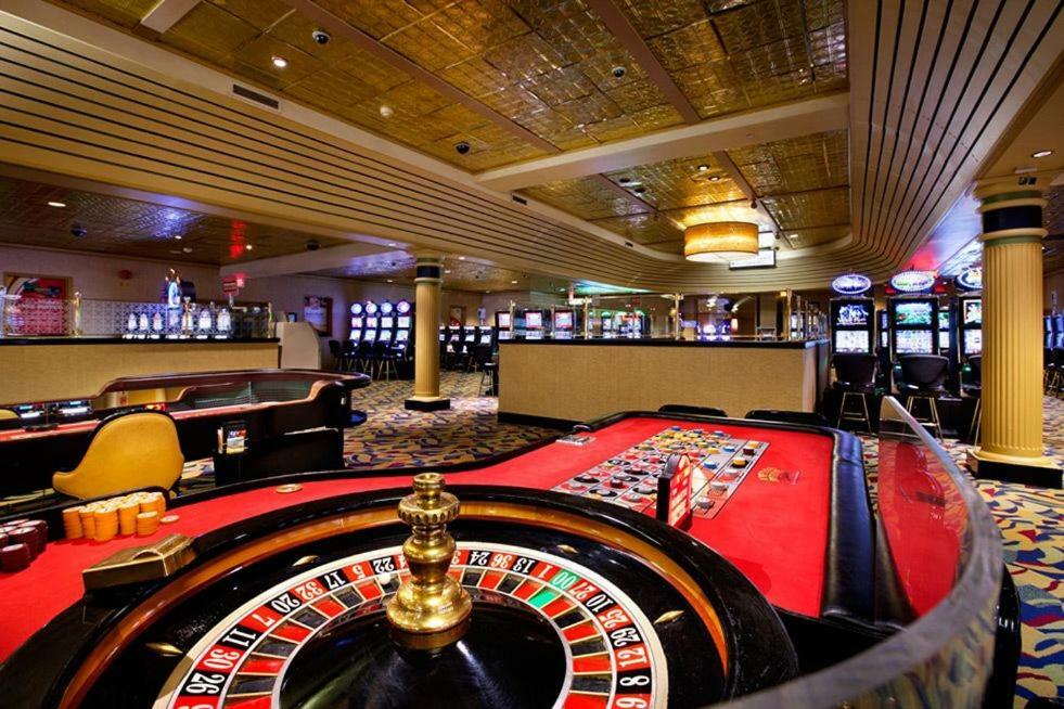 Amelia Extended Stay & Hotel - Near Amelia Belle Casino モーガン・シティ エクステリア 写真